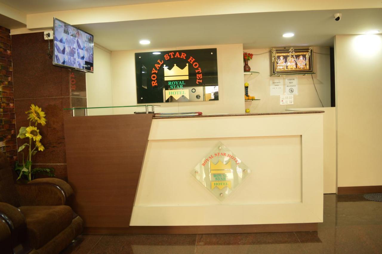 Royal Star Hotels Bangalore Exterior foto